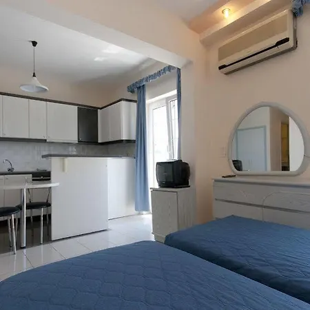 Delta Ξενοδοχείο 3*